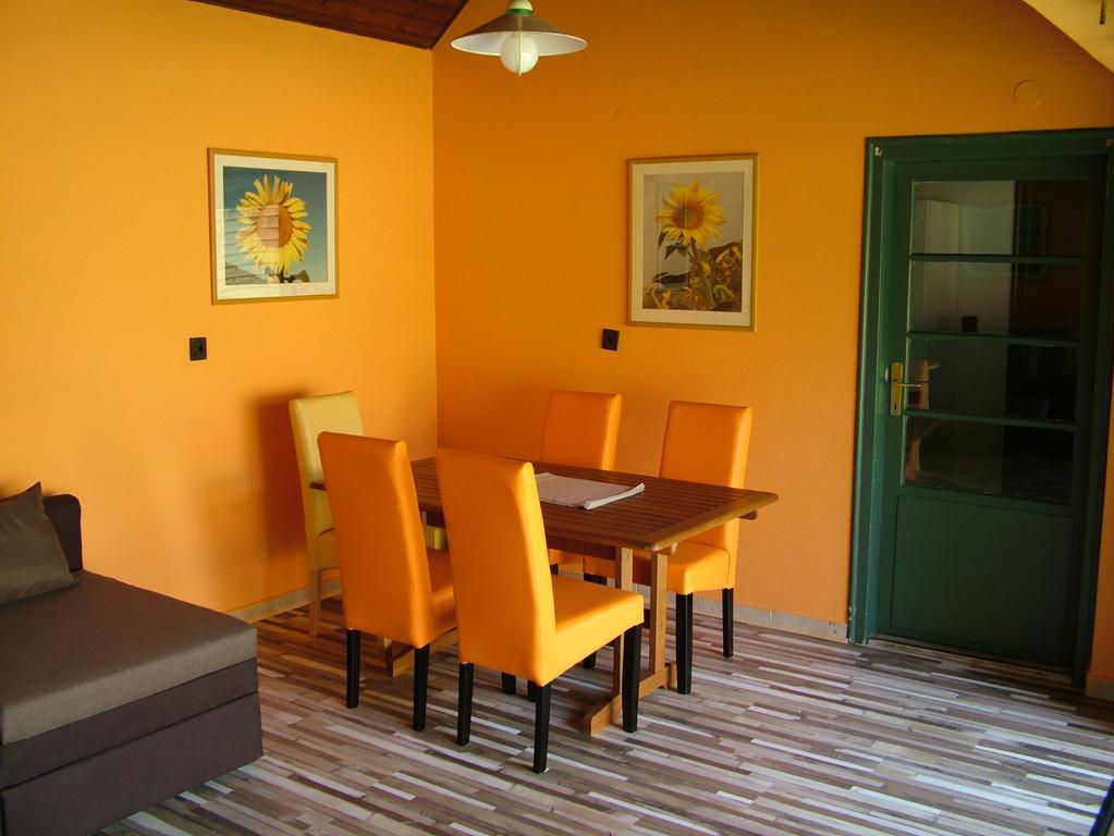 The Boys Apartman Siofok Luaran gambar